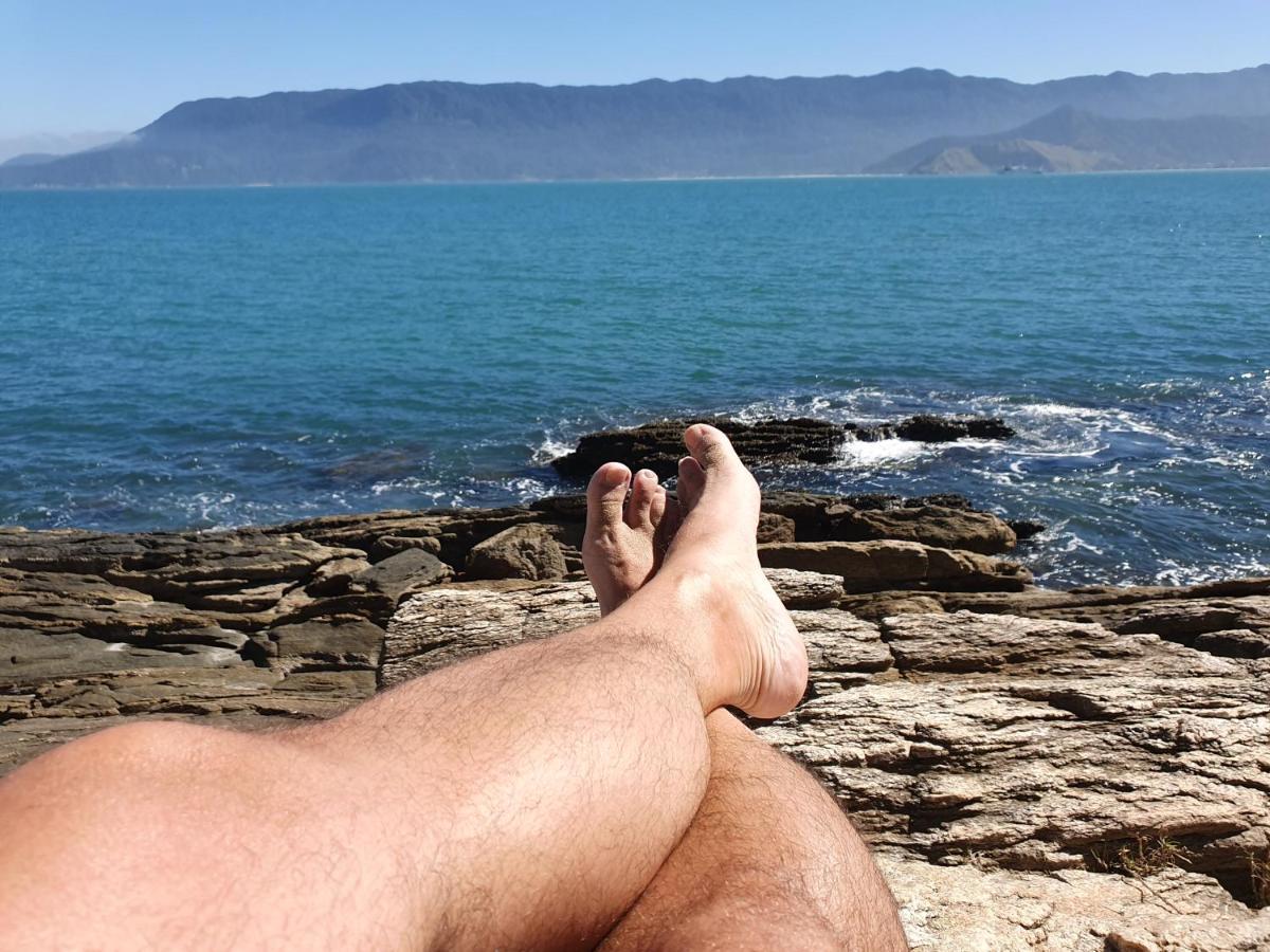 Bangalo Com Vista Para O Mar No Condominio Yacamim Ilhabela Praia Do Curral Esterno foto
