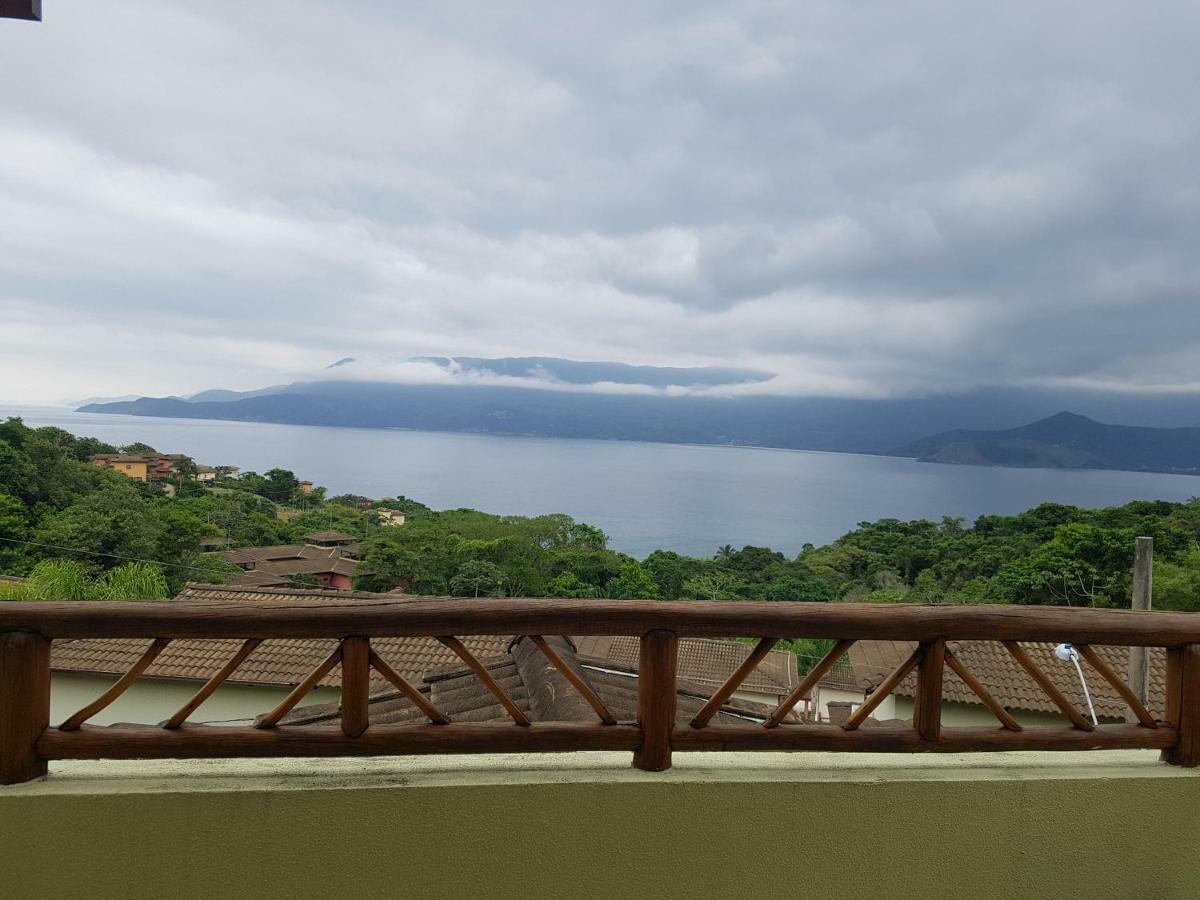 Bangalo Com Vista Para O Mar No Condominio Yacamim Ilhabela Praia Do Curral Esterno foto